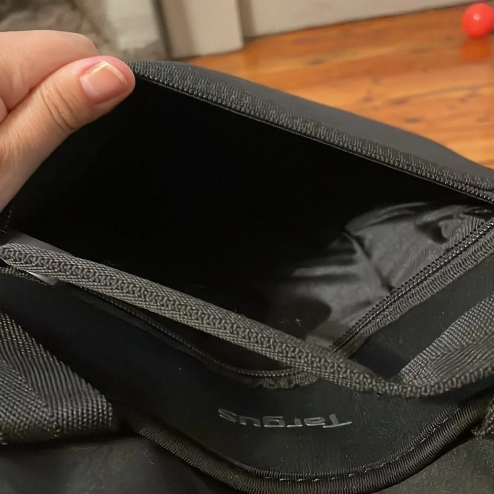 Targus laptop black carrying case